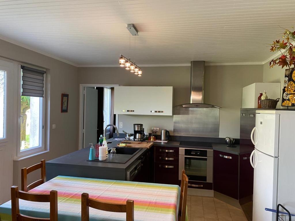 Gite A La Ferme - Confort & Nature Senouillac Exterior photo